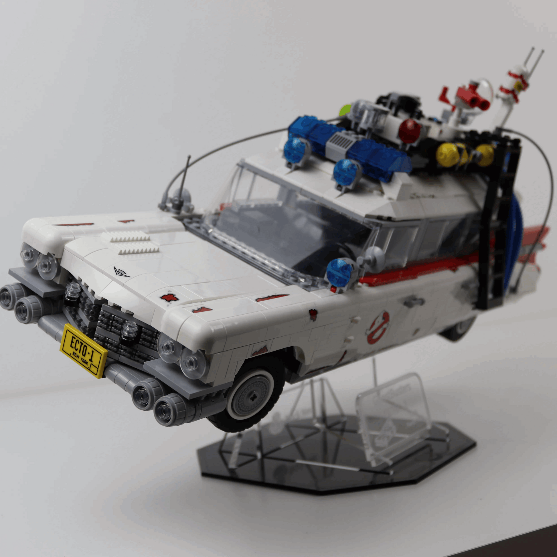LEGO Ghostbusters Ecto-1 Acrylic Display Stand w/ Black Base (10274)