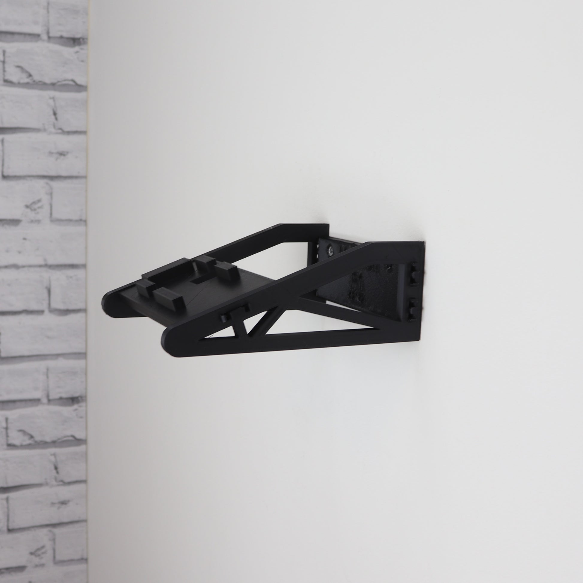 Wall Display Mount for LEGO® Mercedes-Benz G 500 42177