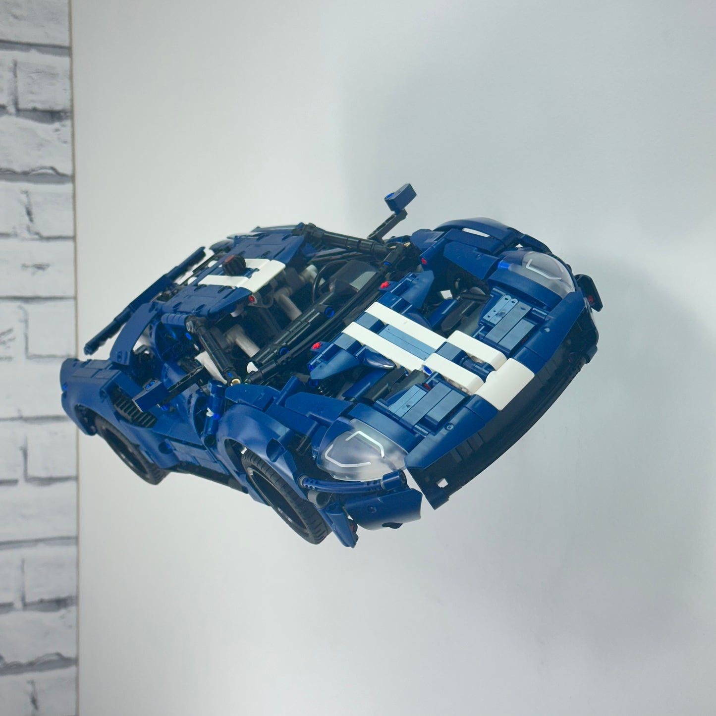 lego ford gt wall bracket