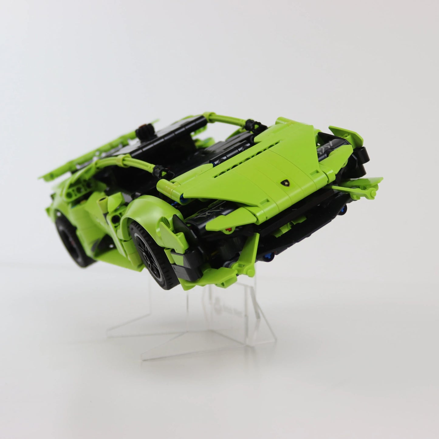 Acrylic Display Stand for LEGO Lamborghini Huracán Tecnica