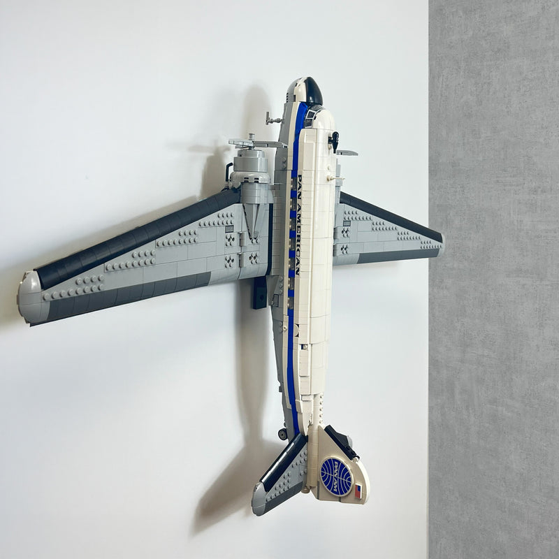 Vertical wall display mount for LEGO Icons PAN AM Airliner 11378