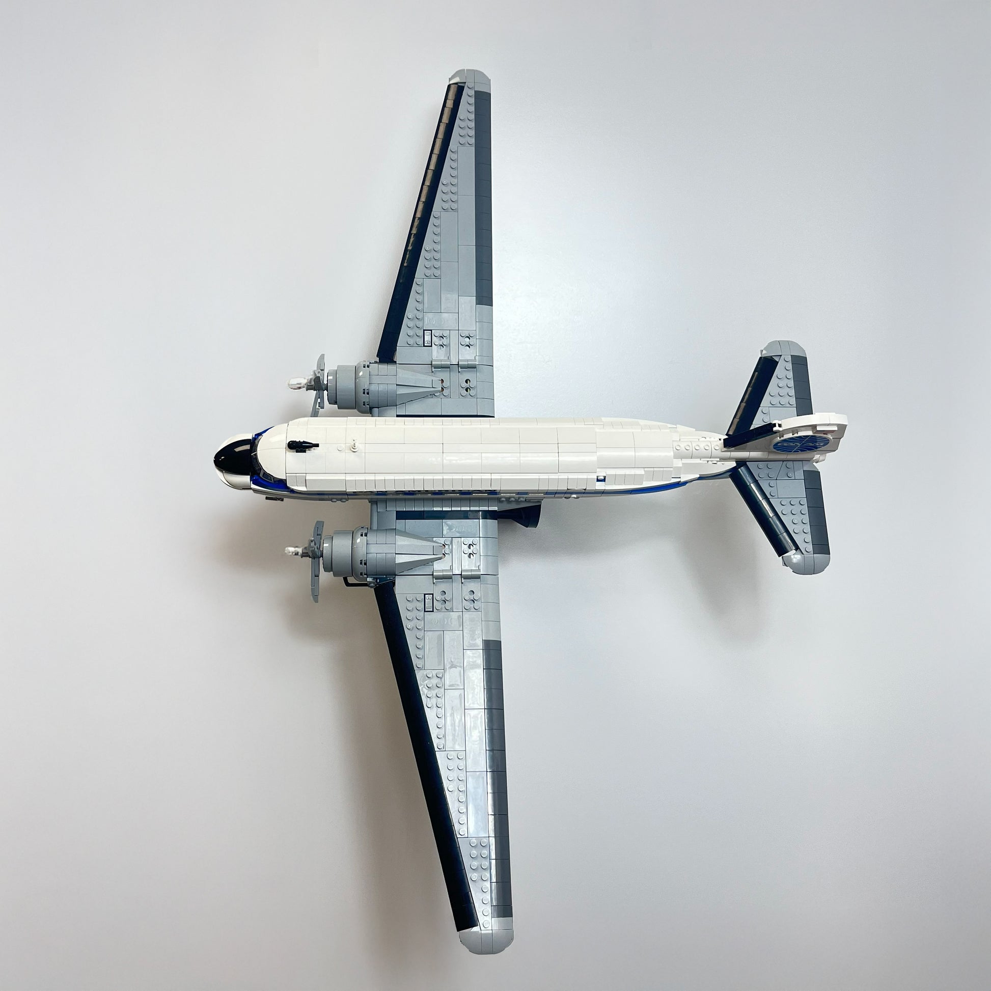 LEGO aviation wall display mount for PAN AM Airliner 11378