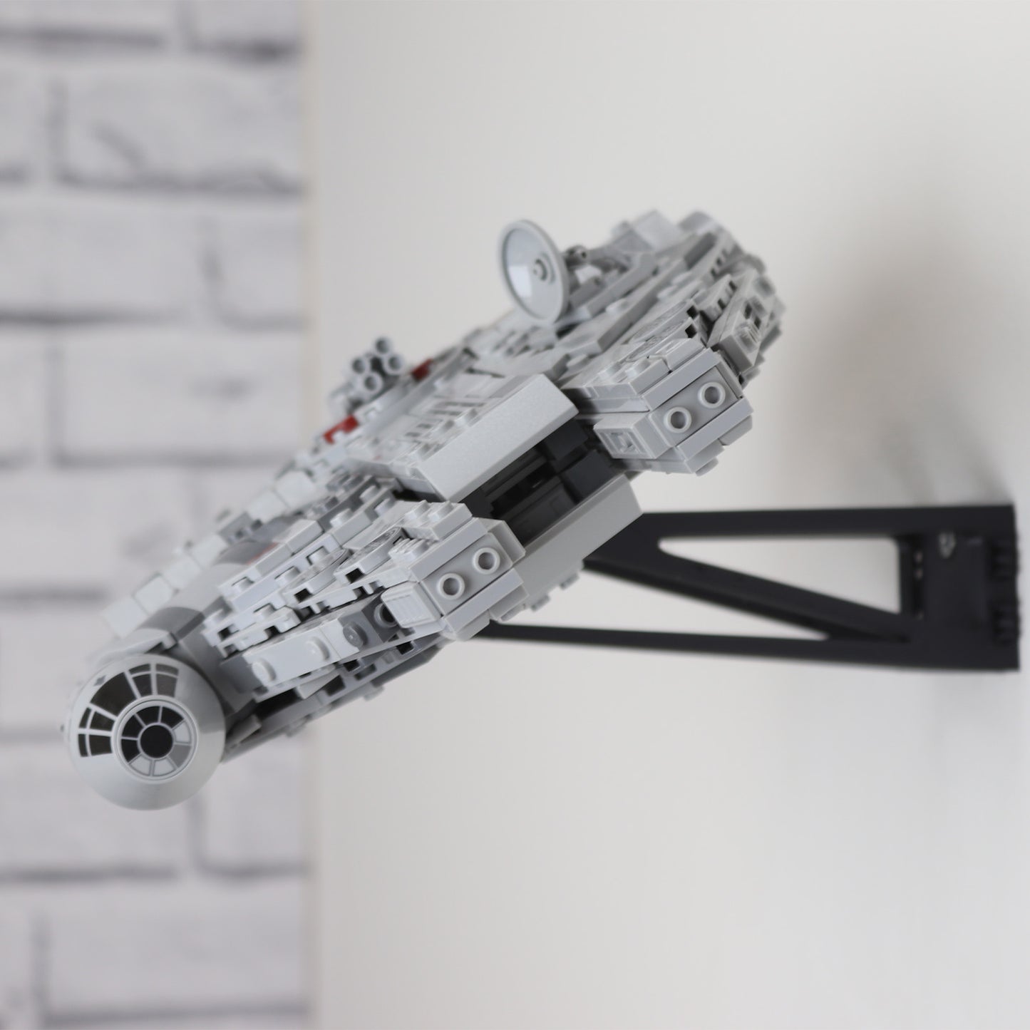 Wall Display Mount for LEGO® Millennium Falcon 75375
