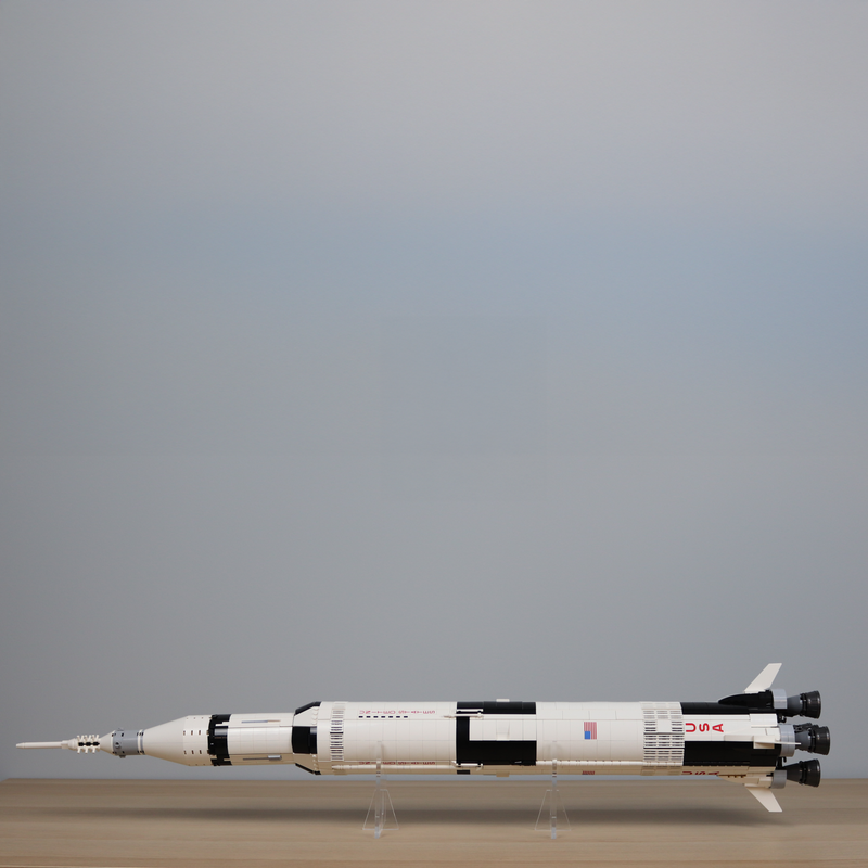 Acrylic Display Stand for LEGO® Apollo Saturn V (92176)