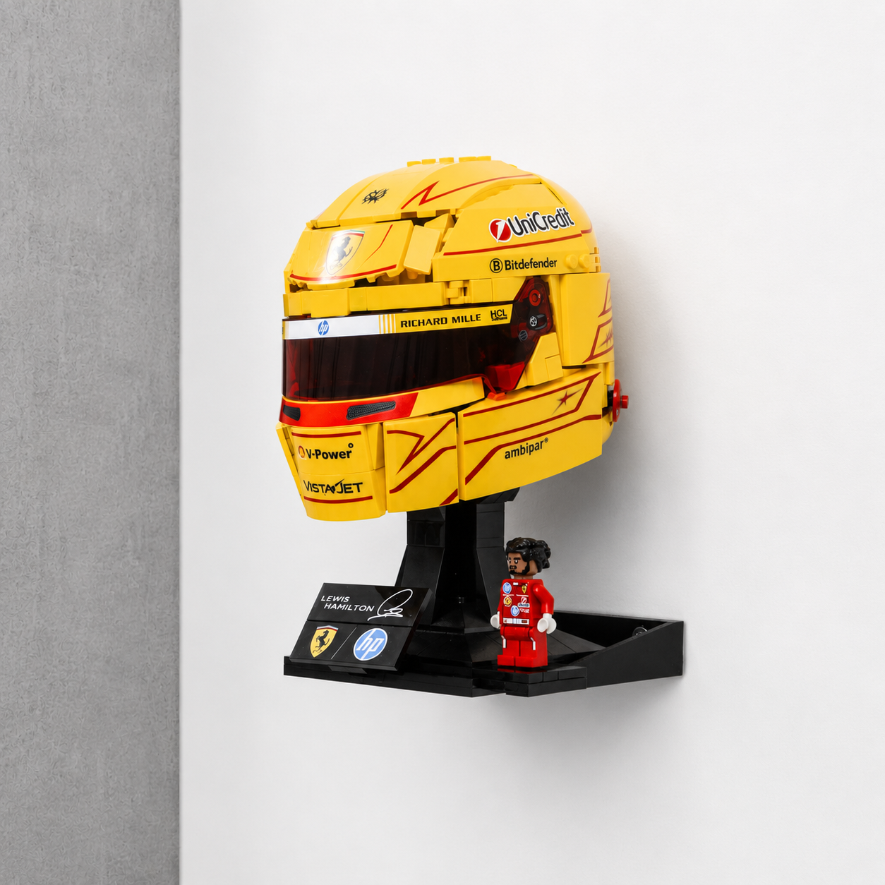 LEGO F1 helmet wall display mount for Ferrari set