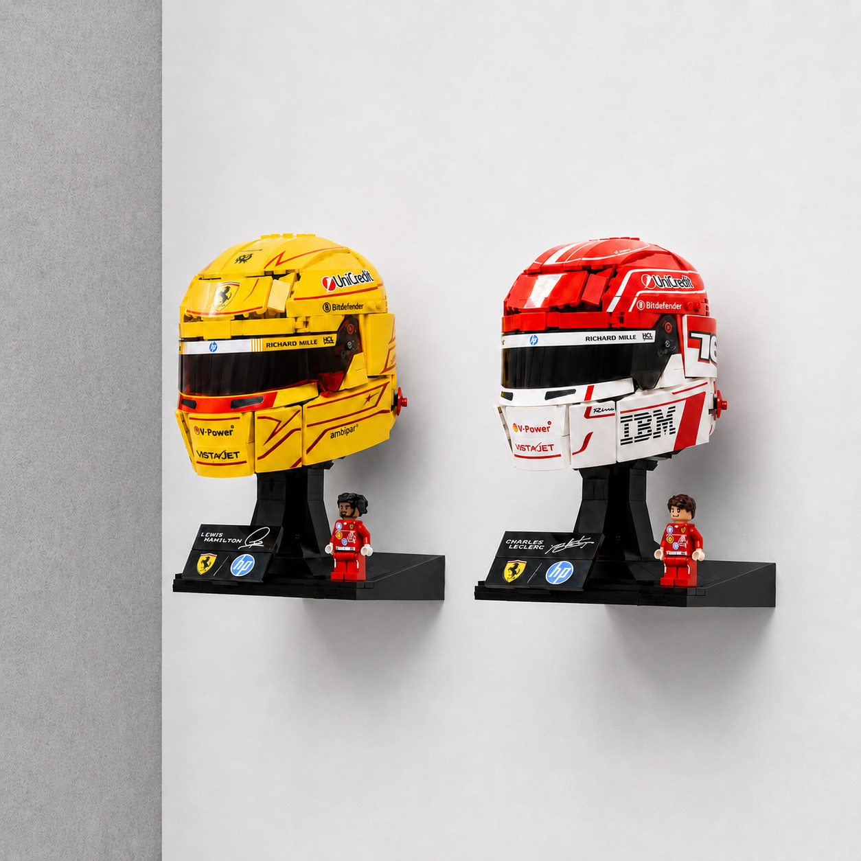 LEGO racing helmet wall mount compatible with 43022 and 42014