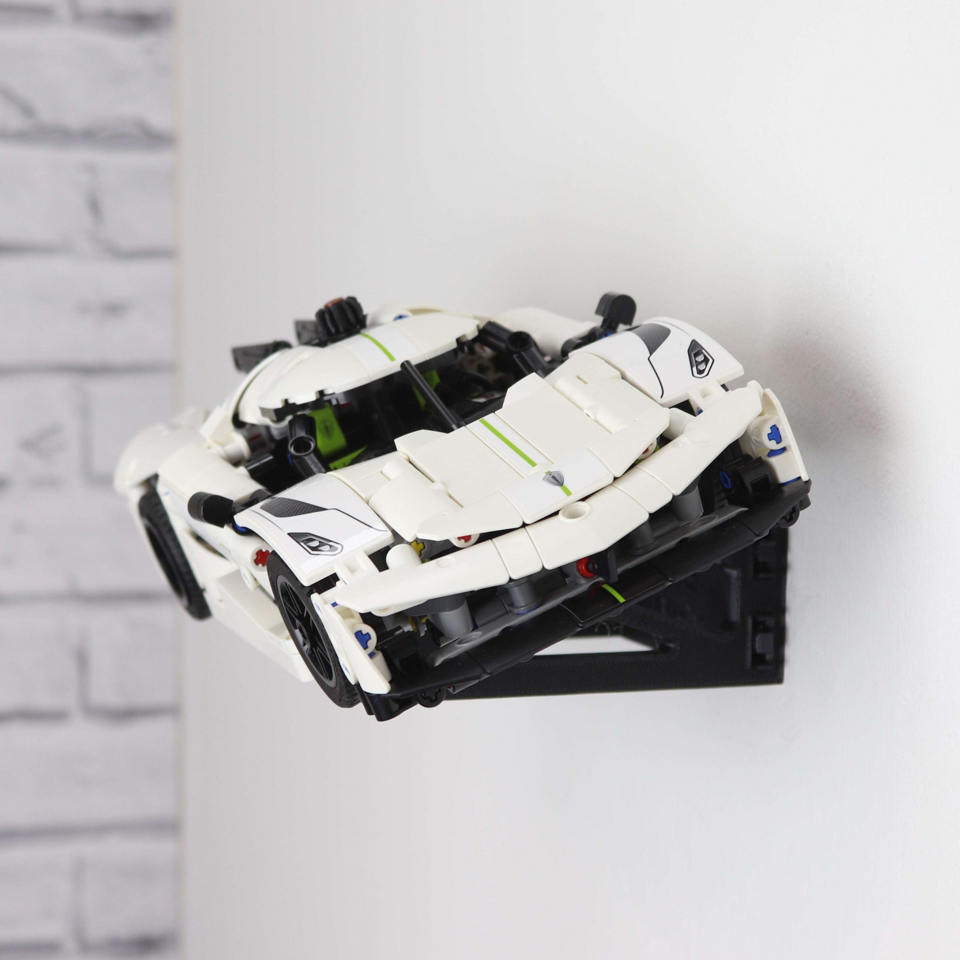 Wall Display Mount for LEGO® Jesko Absolut 42173 & 42184
